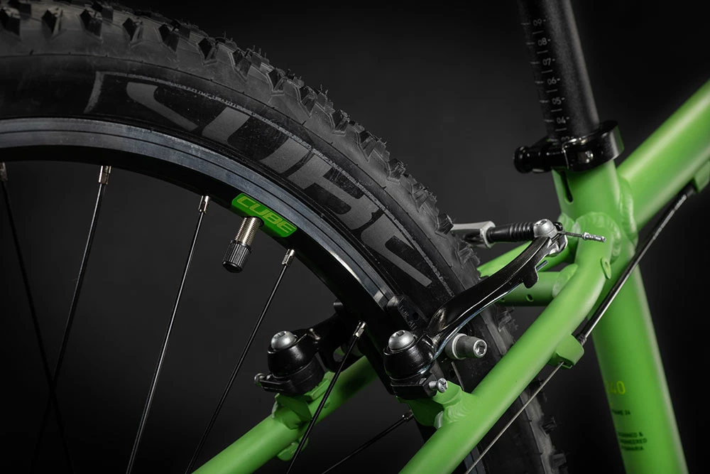 Cube Acid 240 Green´n´pine 4 Cube Acid 240 Green´n´pine – Image 2