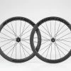 Trek Roues Carbone BONTRAGER Aeolus Elite 50 TLR 1 Trek Roues Carbone BONTRAGER Aeolus Elite 50 TLR -vélo de route BontragerAeolusElite50TLRDisc 31546 A Alt1 zoom