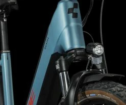 Cube Nuride Hybrid Performance 625 Allroad Easy Entry Metalblue´n´red -vélo de route CUBE Nuride Hybrid Performance 625 Allroad Easy Entry metalblue n red 632661 E 5