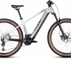 Cube Reaction Hybrid SLT 750 Silver´n´cream