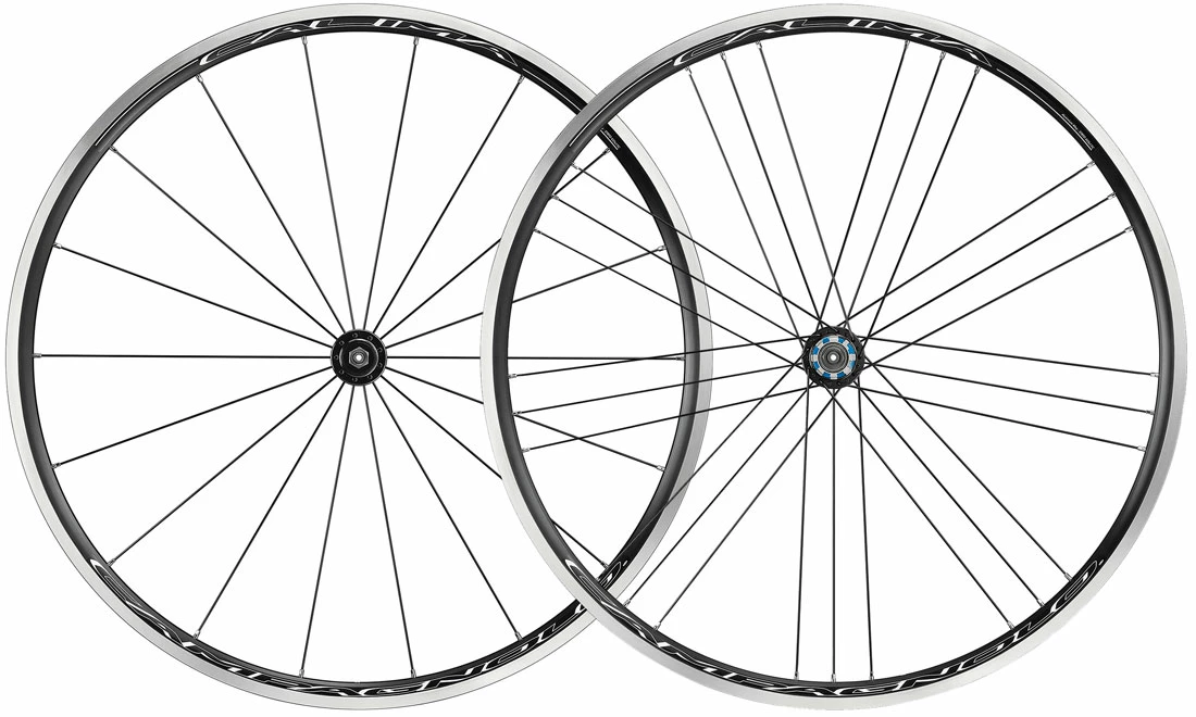 Campagnolo® Jeu De Roues Calima C17 Shimano 3 Campagnolo® Jeu De Roues Calima C17 Shimano