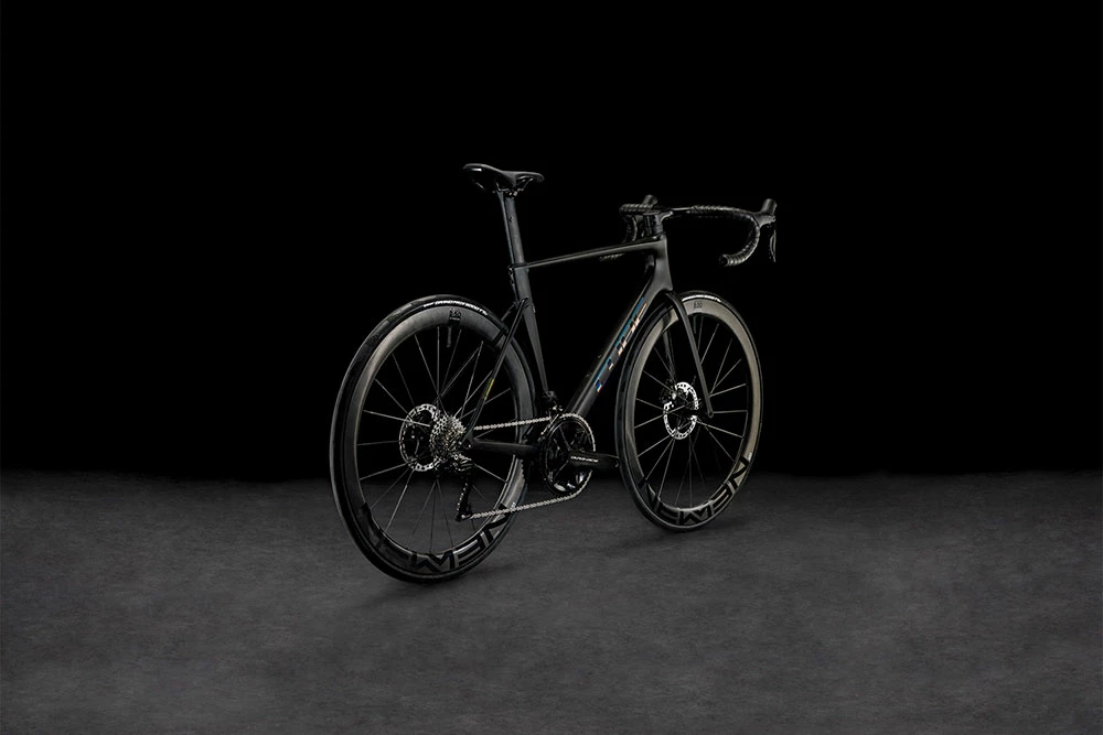 Cube Litening AIR C:68X SLT Carbon´n´rainbow 4 Cube Litening AIR C:68X SLT Carbon´n´rainbow – Image 2