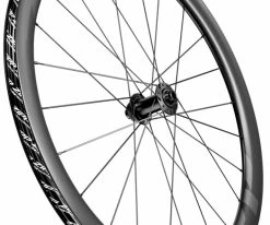 ZIPP Roue Avant 303 S Carbon Disc Tubeless CL -vélo de route Zipp 303 S Carbon Disc Tubeless Vorderrad 00 1918 527 000 2dR4TBD6cAaxy1